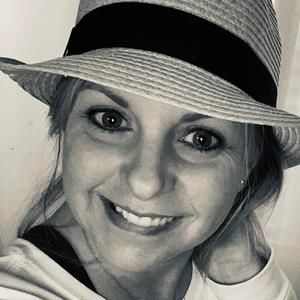 Meet your Posher, Shauna